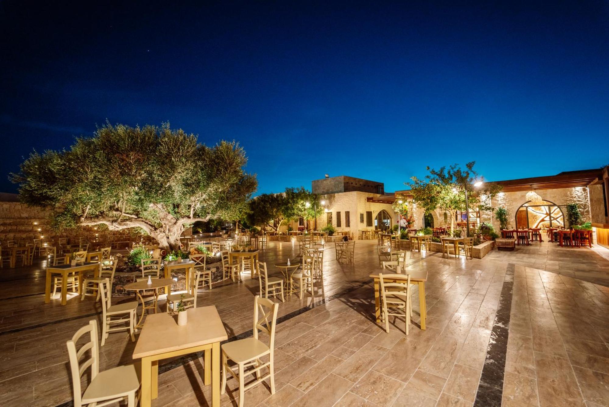 Ostria Resort & Spa Ierápetra Exteriör bild